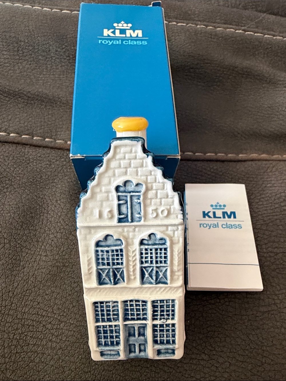 KLM Royal Class Delft Blue Mini House Bottle